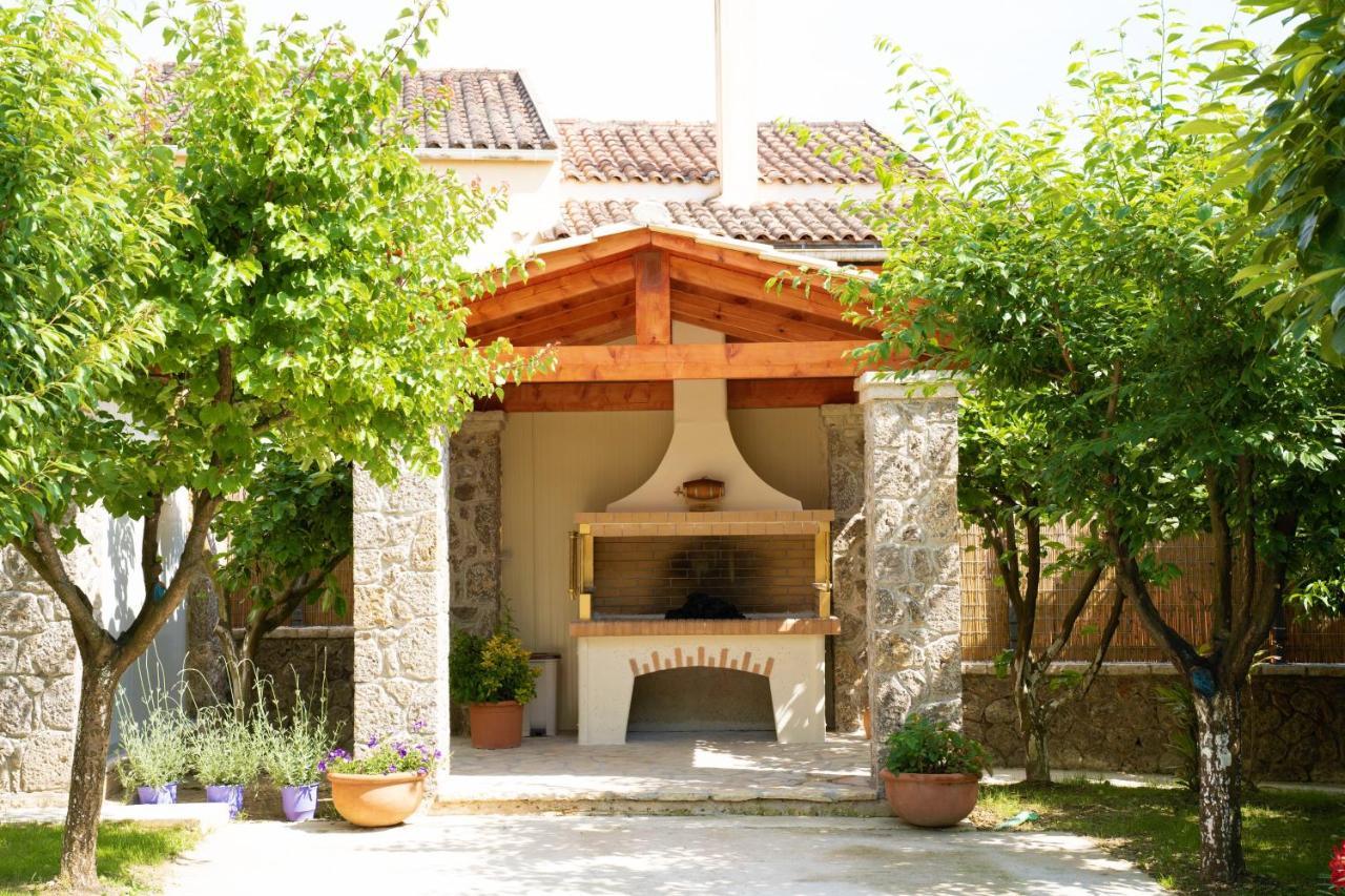 La Bella - Luxury House Close To Corfu Town Potamos (Corfu)