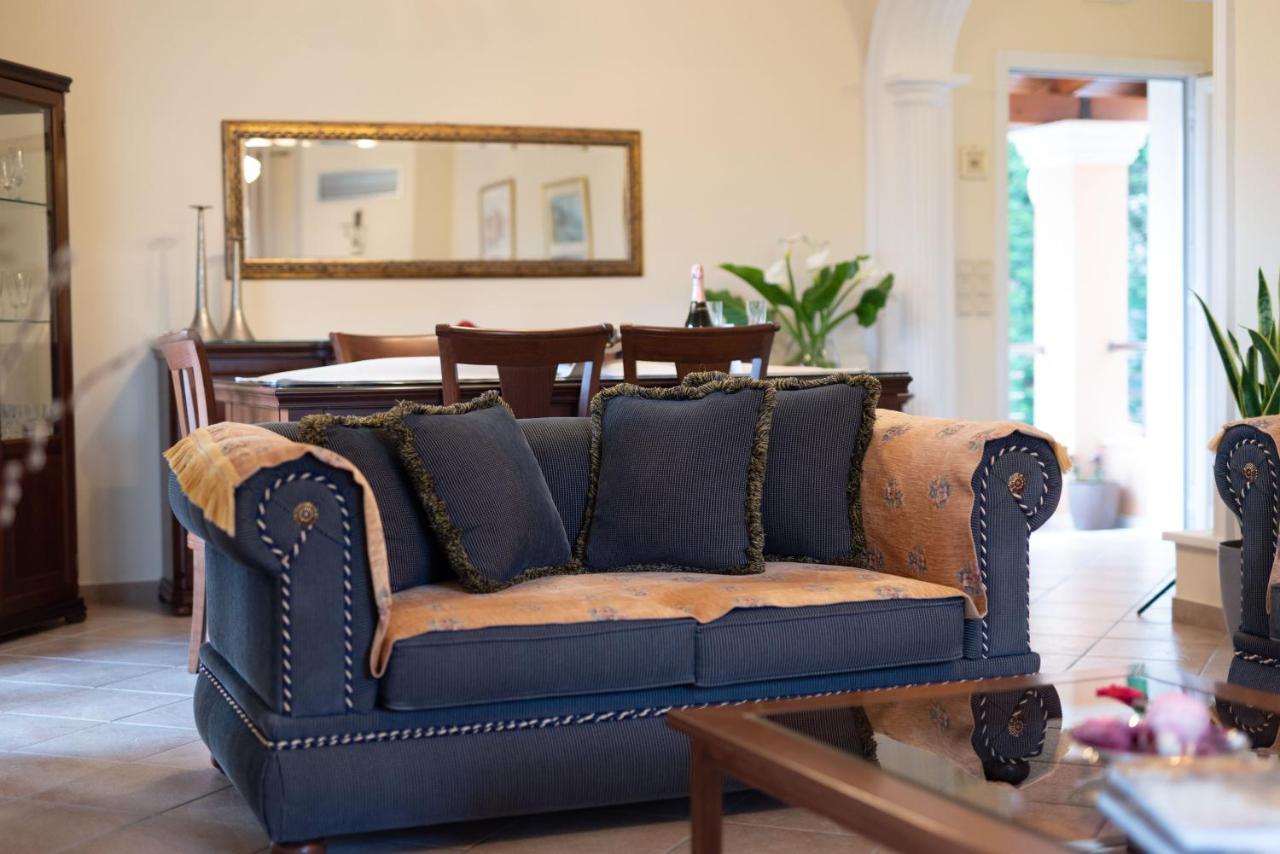 La Bella - Luxury House Close To Corfu Town * Potamos (Corfu)